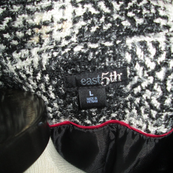 Women's Jacket - Picture 4 of 4